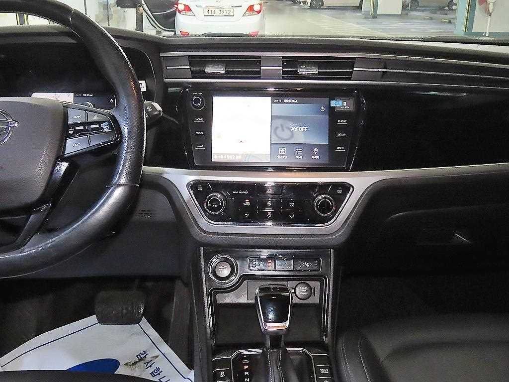 Ssangyong Korando - Vista 11