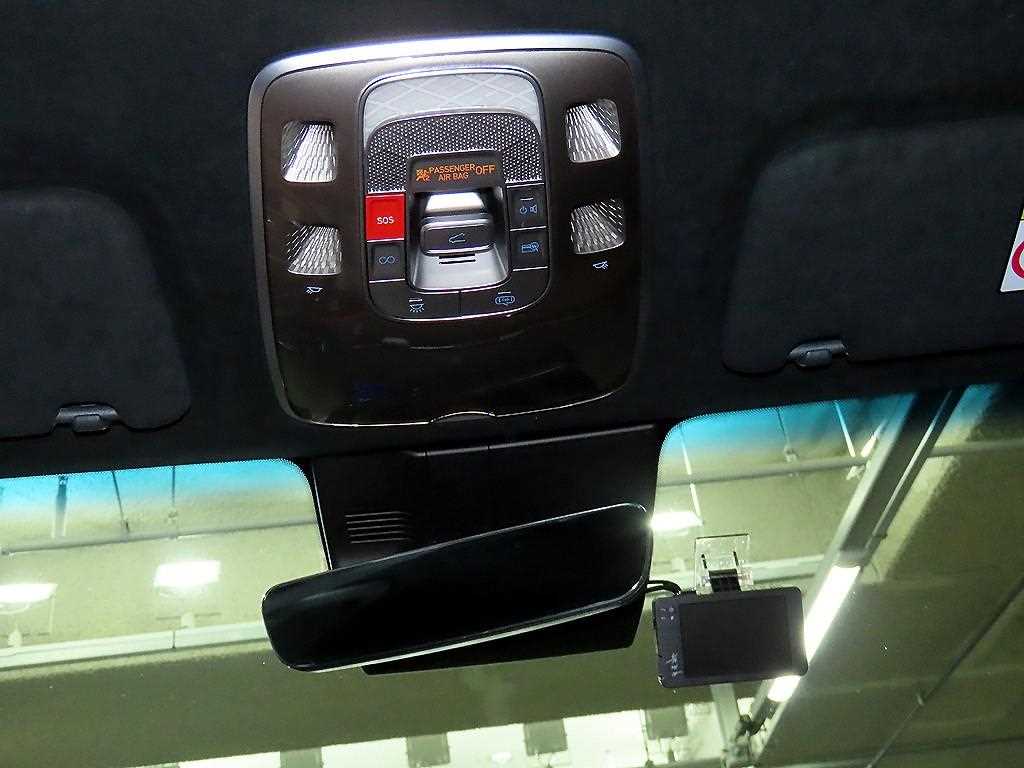 Genesis GV70 2023 Blanco - Importación desde Corea - HF Imports Iquique - Foto 13