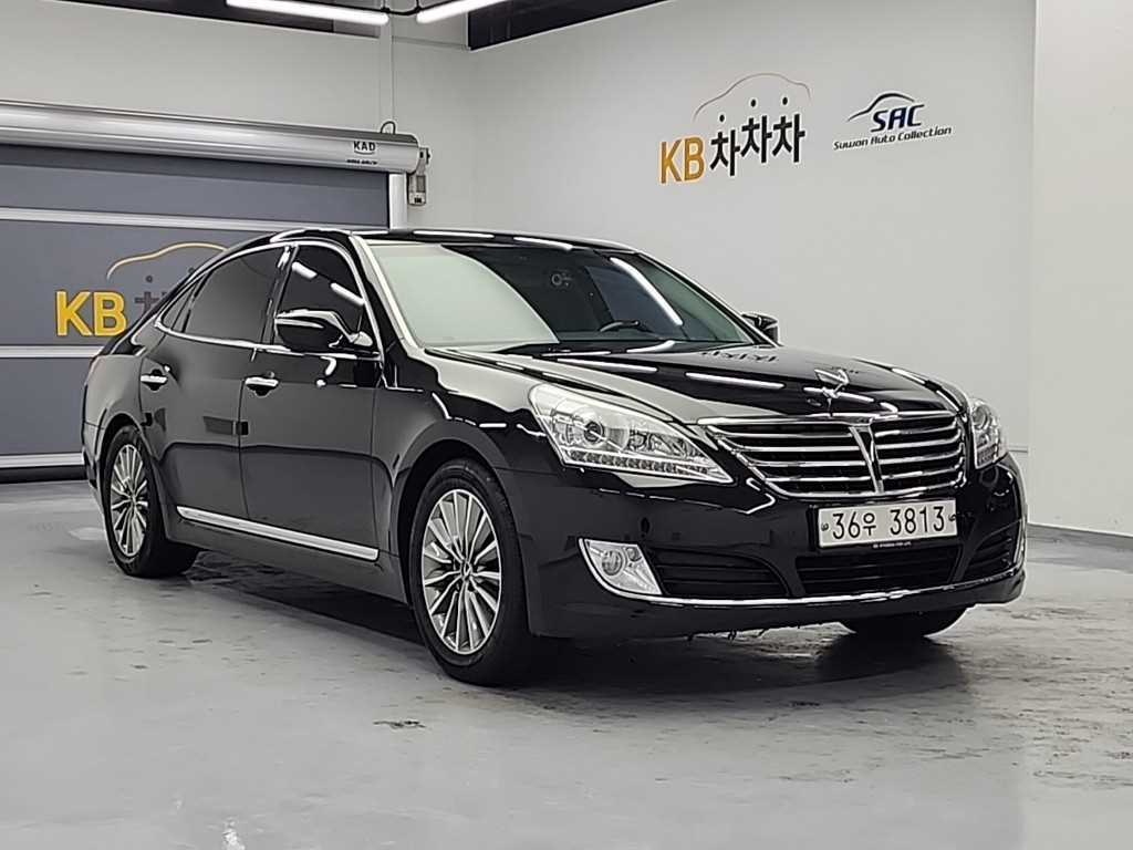 HYUNDAI Equus - Vista 4