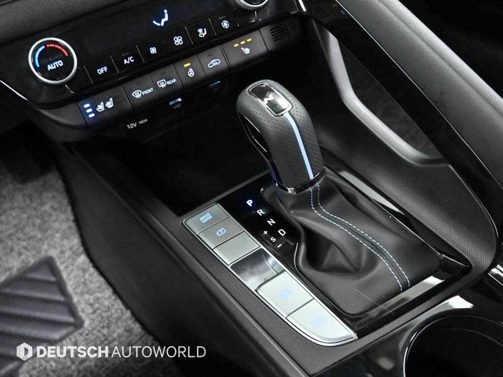 HYUNDAI Avante - Vista 9