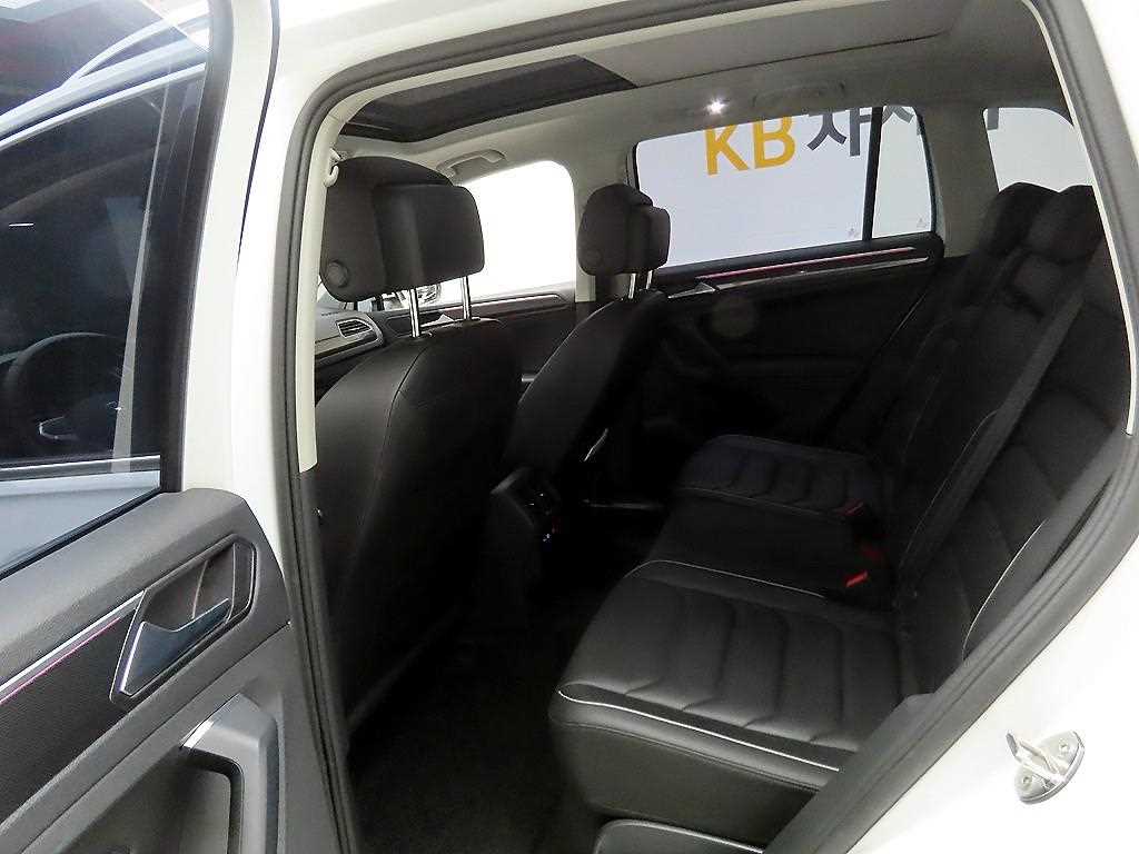 Volkswagen Tiguan 2023 Blanco - Importación desde Corea - HF Imports Iquique - Foto 15