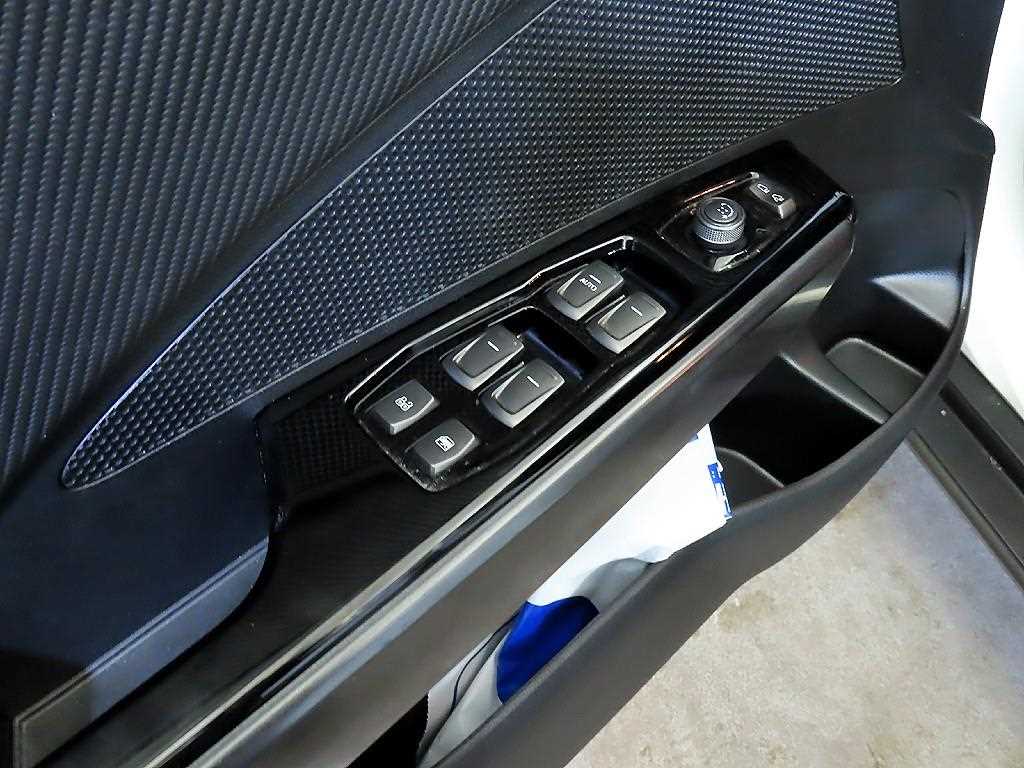 Ssangyong Tivoli 2021 Blanco - Importación desde Corea - HF Imports Iquique - Foto 16