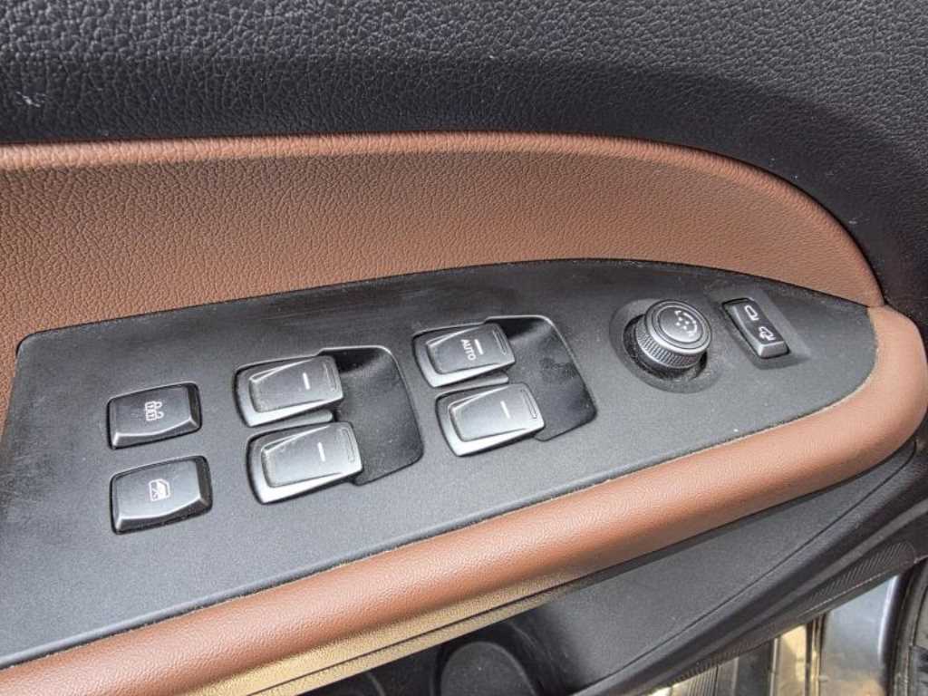 Ssangyong Rexton - Vista 9