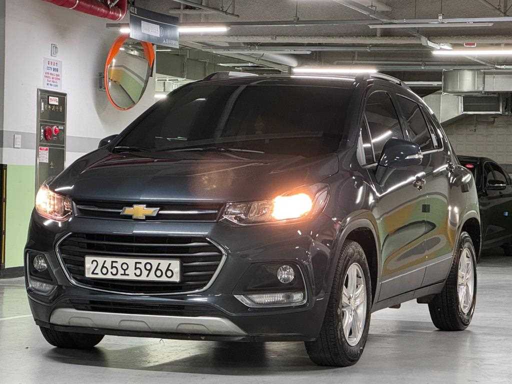 Chevrolet Trax 2021 Gris - Importación desde Corea - HF Imports Iquique - Foto 1