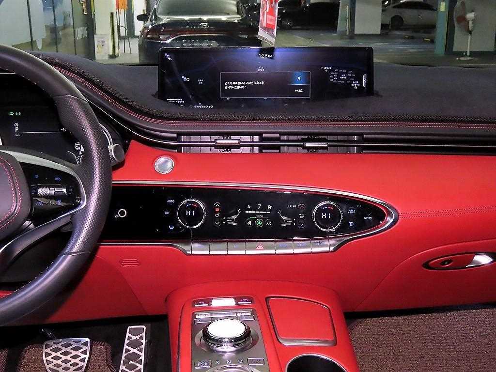 Genesis GV70 - Vista 11