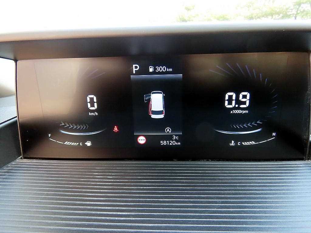 HYUNDAI Staria - Vista 10