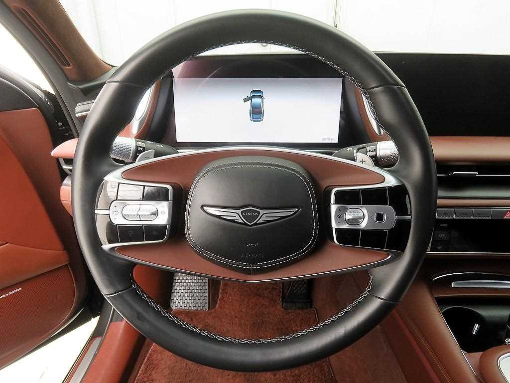 Genesis G90 - Vista 10