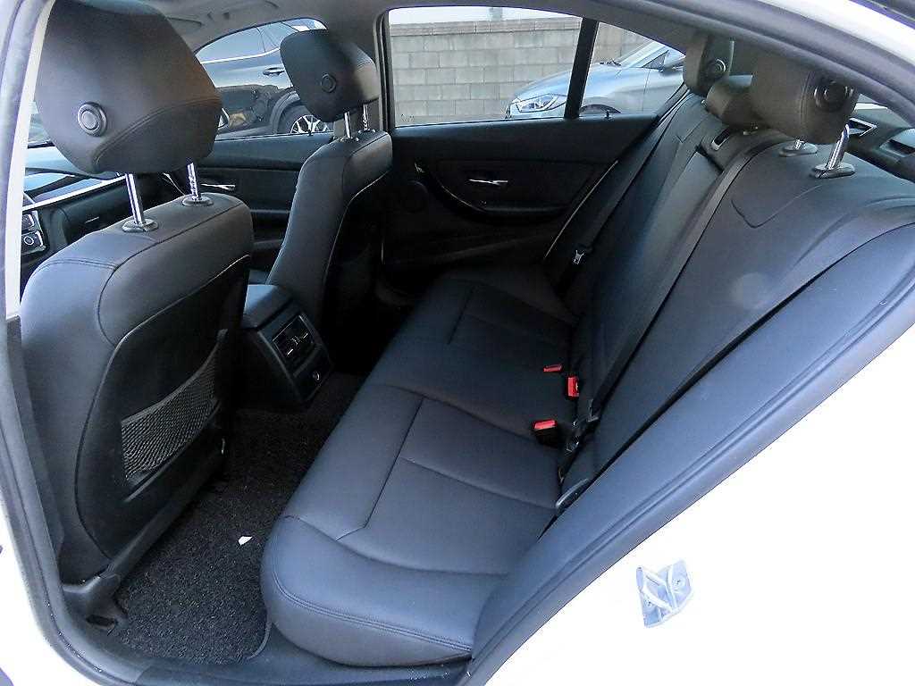 BMW 3 series - Vista 6