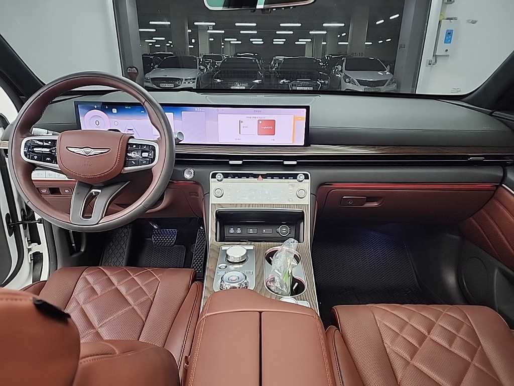 Genesis GV80 - Vista 7