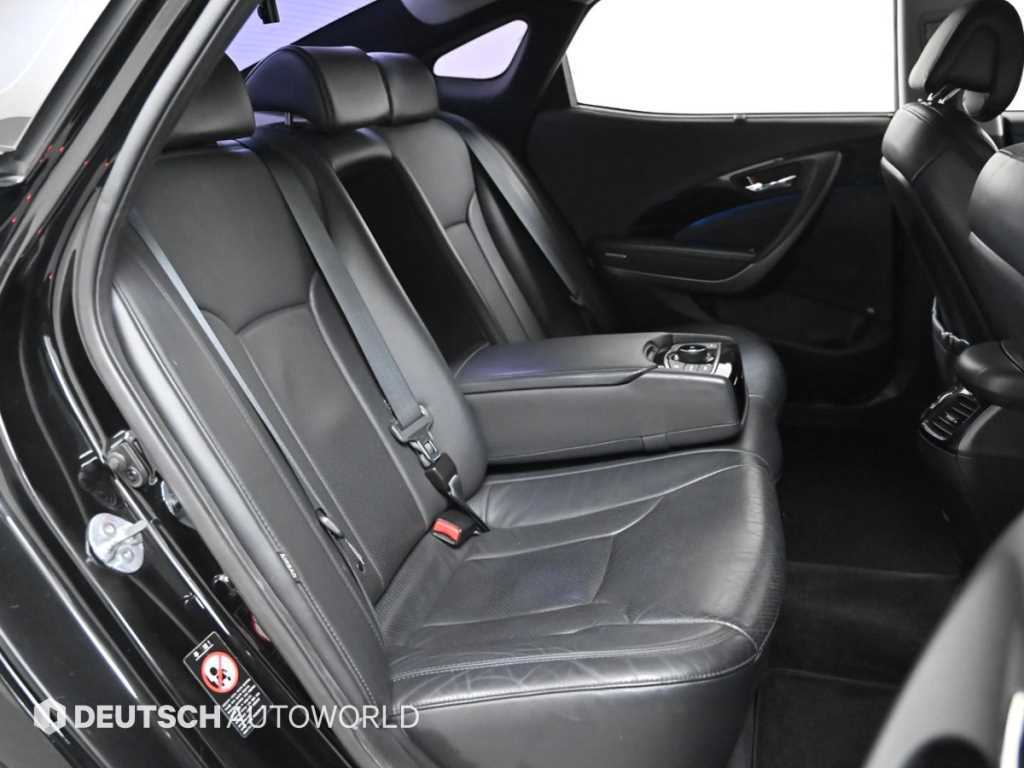 HYUNDAI Grandeur - Vista 12