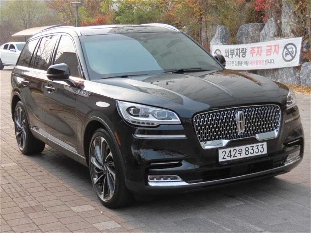 Lincoln Aviator - Vista 2