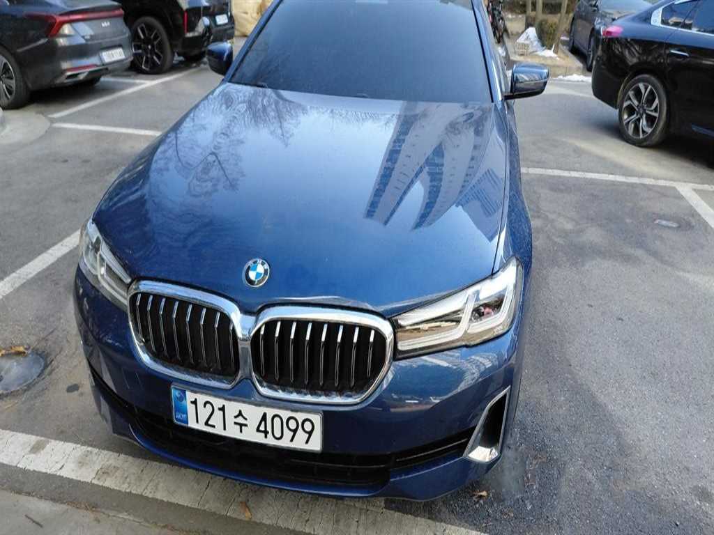 BMW 5 Series 2021 Azul - Importación desde Corea - HF Imports Iquique - Foto 1