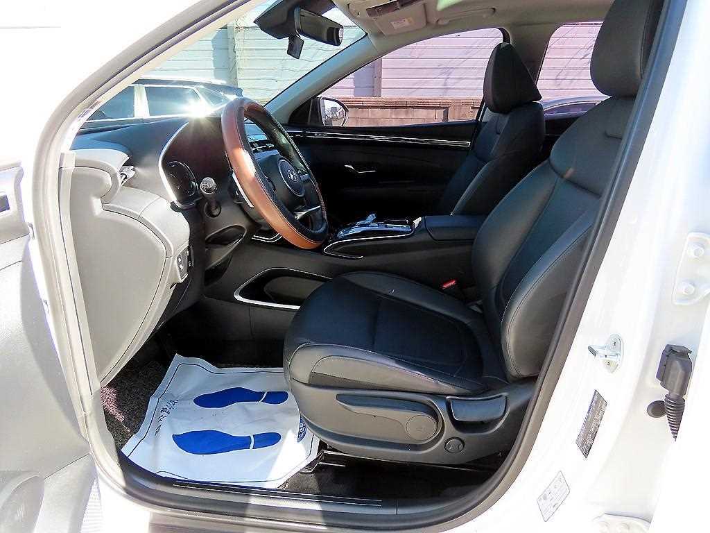 HYUNDAI Tucson - Vista 5