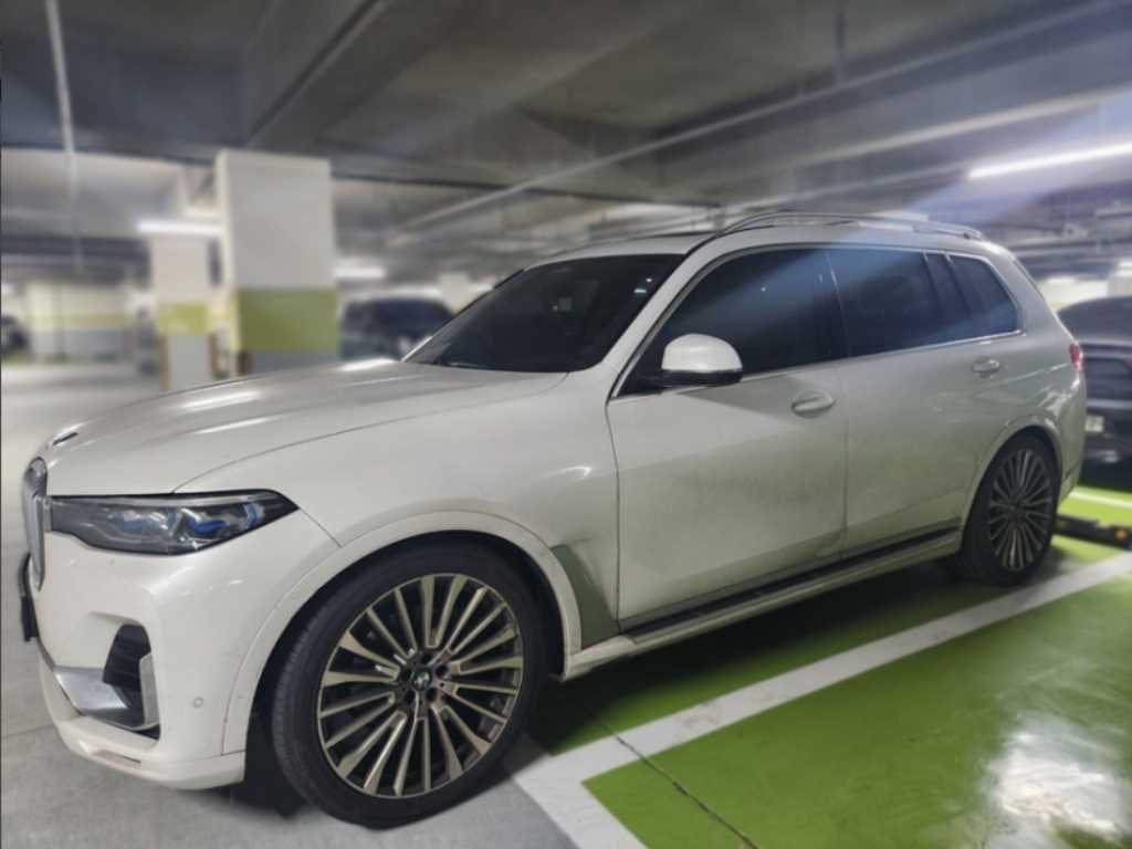 BMW X7 - Vista 2