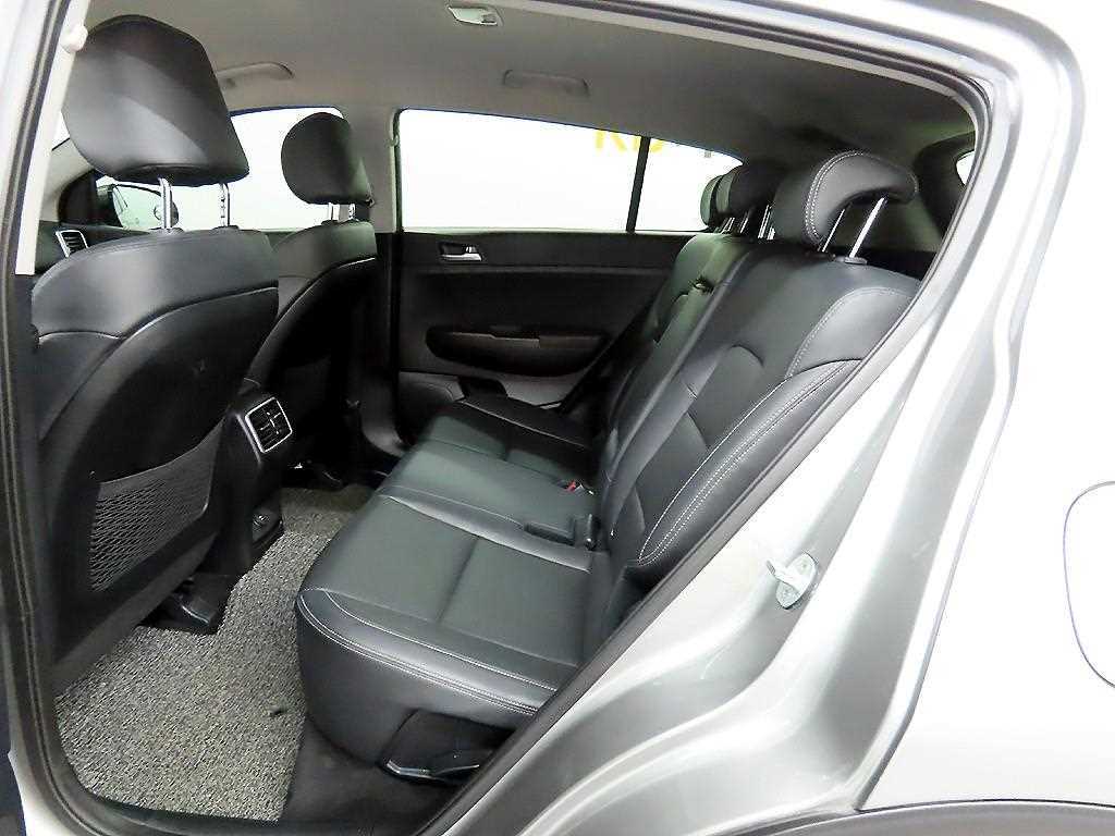 KIA Sportage - Vista 6