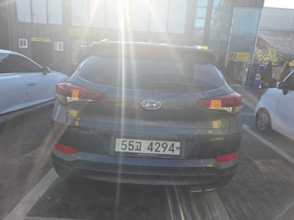 HYUNDAI Tucson - Vista 3