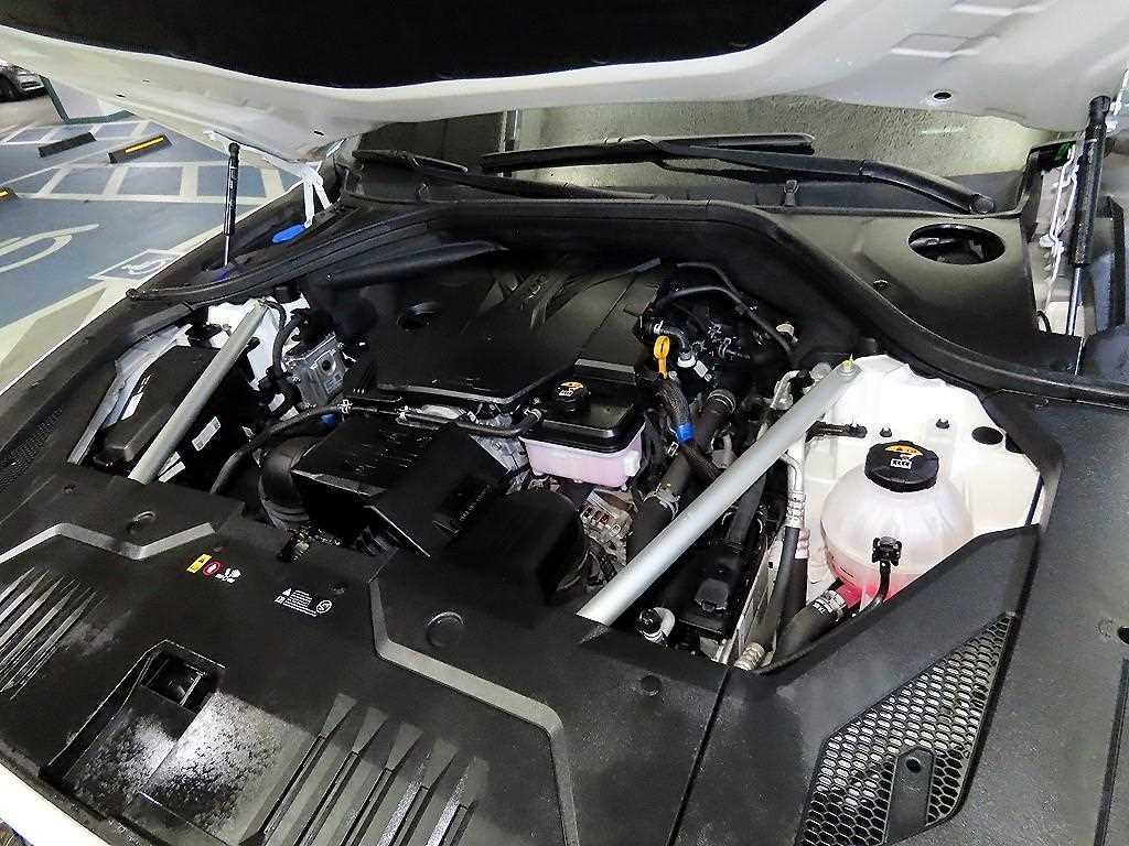 Genesis GV70 2023 Blanco - Importación desde Corea - HF Imports Iquique - Foto 19