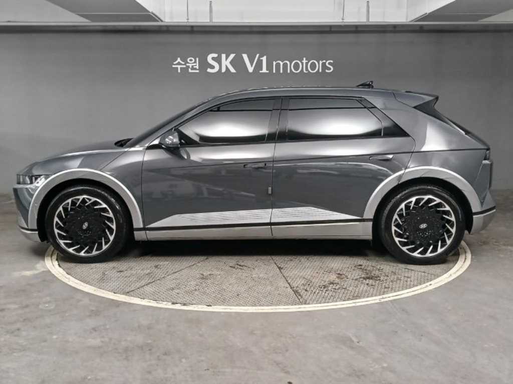 HYUNDAI Ioniq 5 - Vista 4