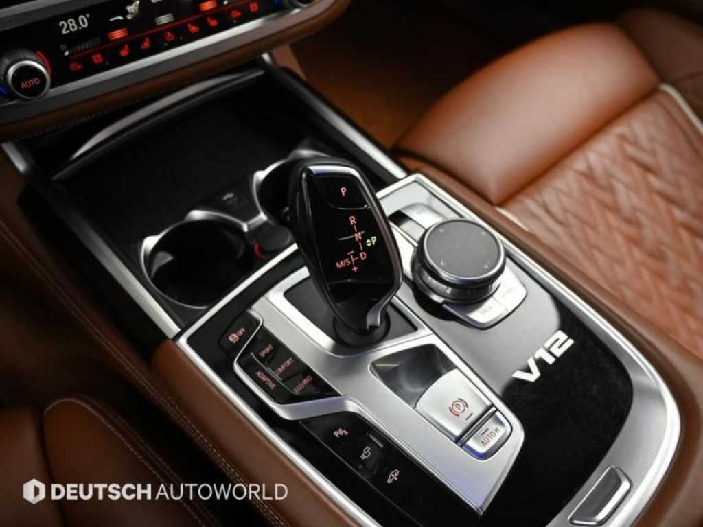 BMW 7 Series - Vista 9