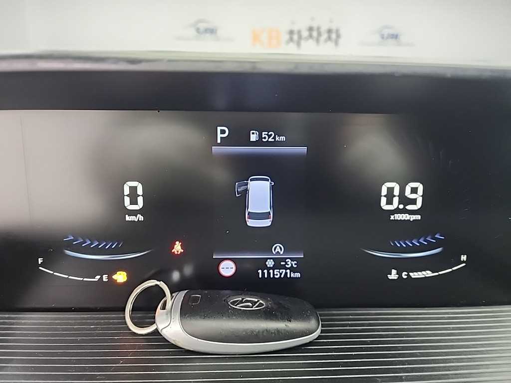 HYUNDAI Staria - Vista 7