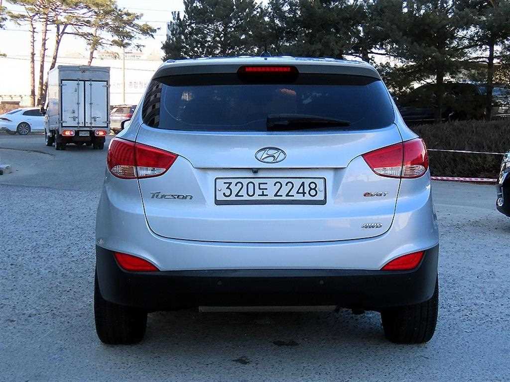 HYUNDAI Tucson - Vista 4