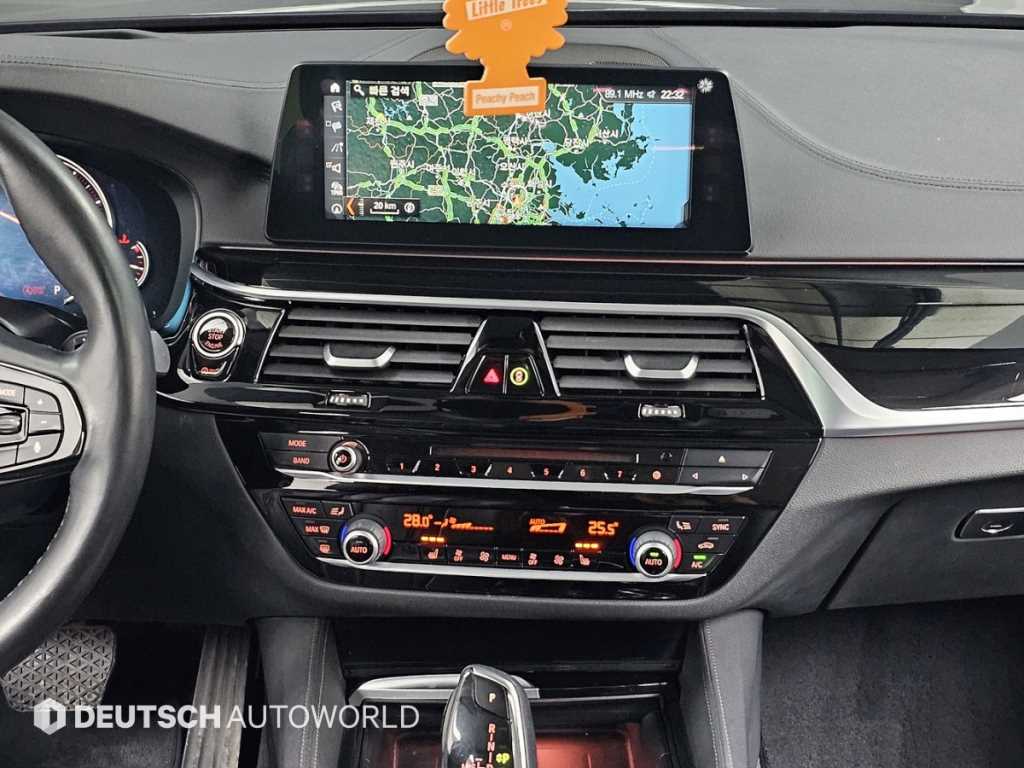 BMW 5 Series 2018 Gris - Importación desde Corea - HF Imports Iquique - Foto 14