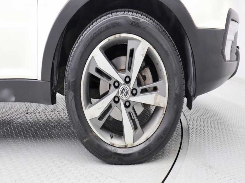 Ssangyong Korando - Vista 7