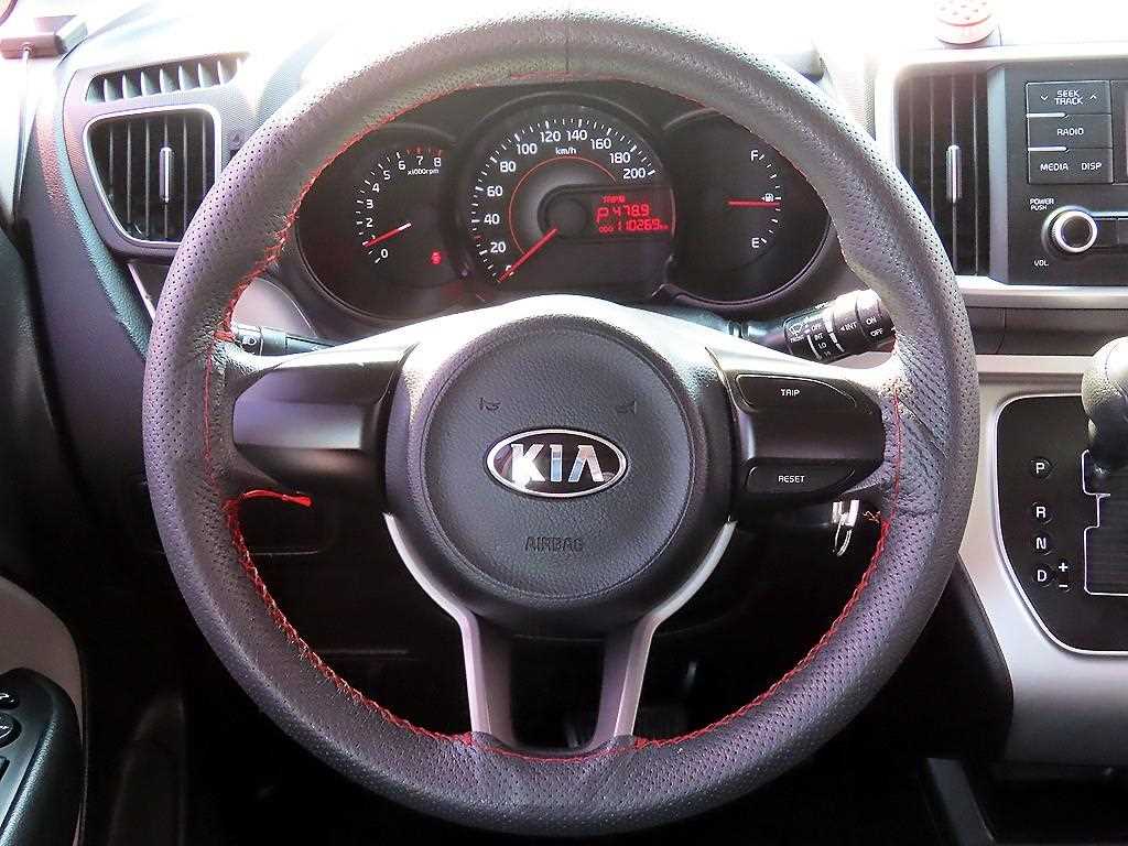KIA Ray - Vista 6