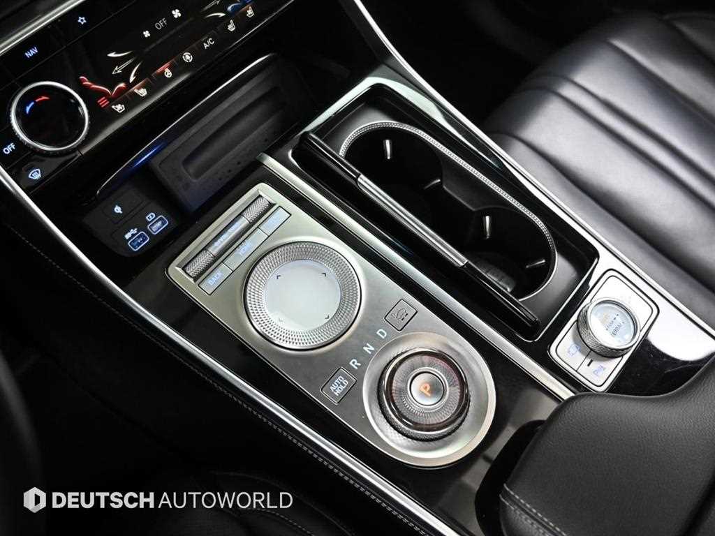 Genesis GV80 - Vista 8