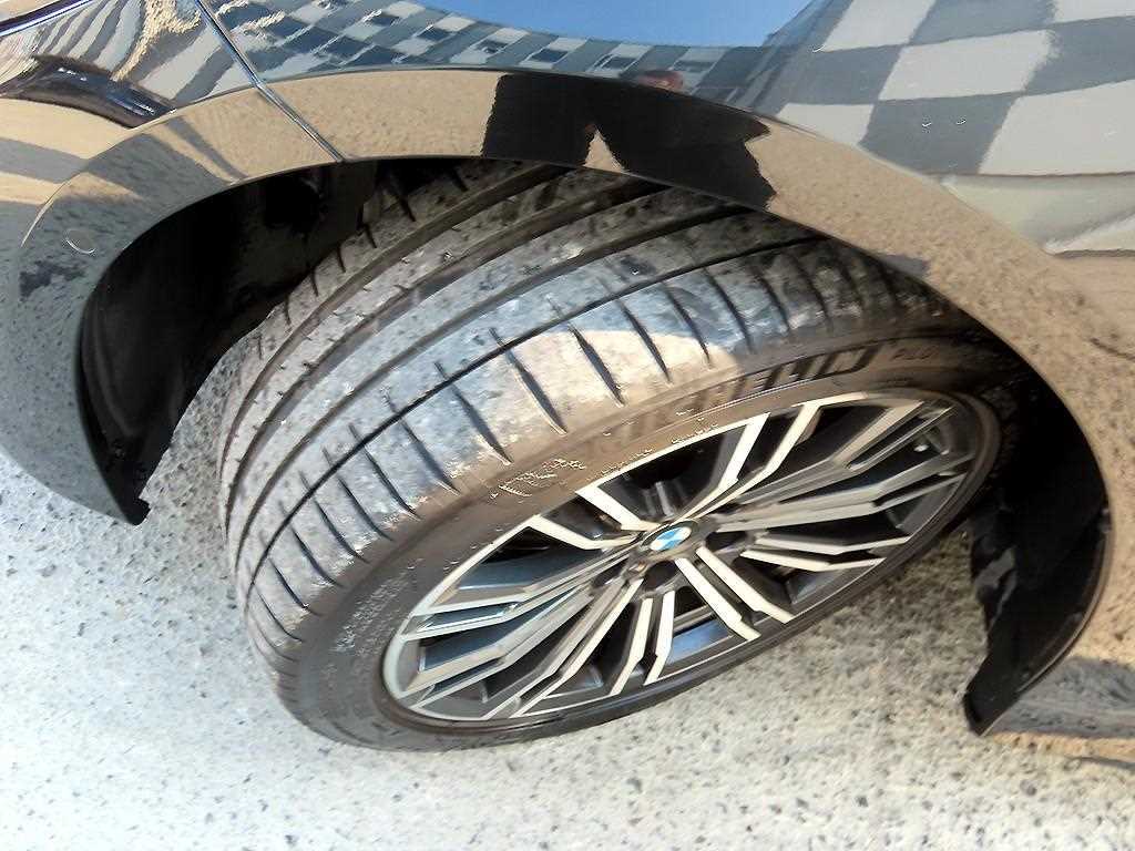 BMW 3 series 2022 Negro - Importación desde Corea - HF Imports Iquique - Foto 19