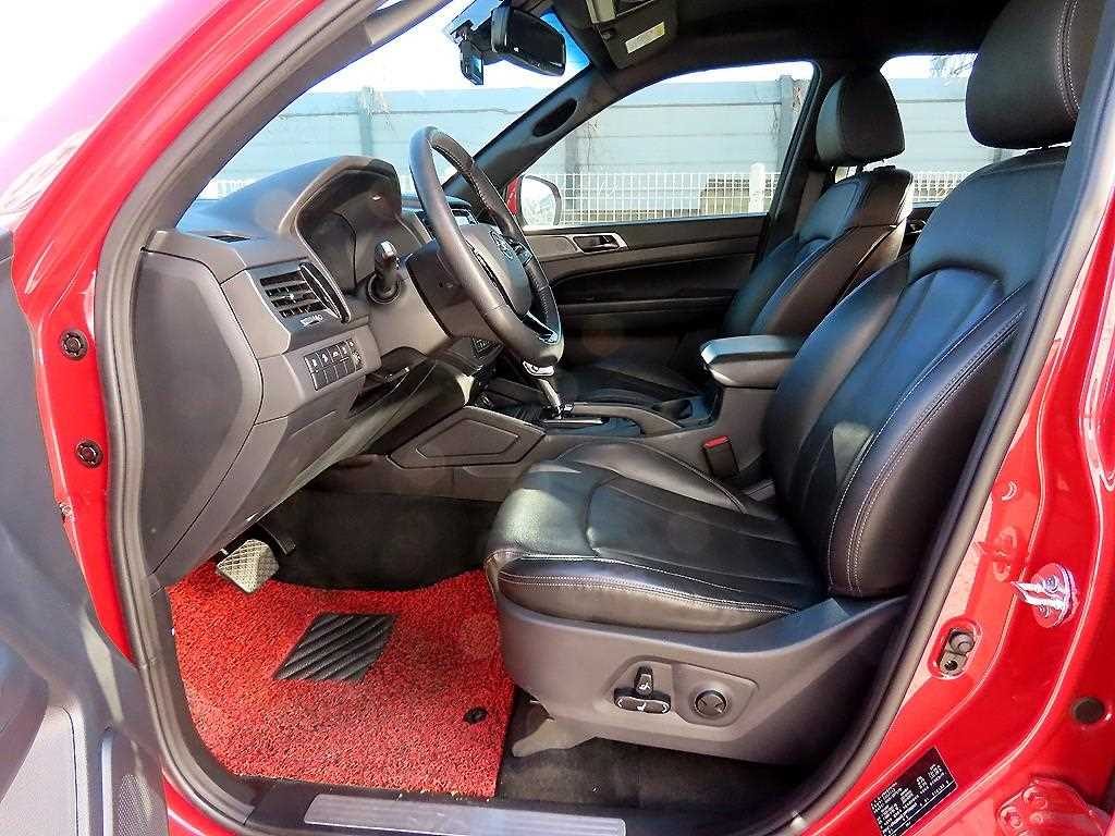 Ssangyong Rexton - Vista 5