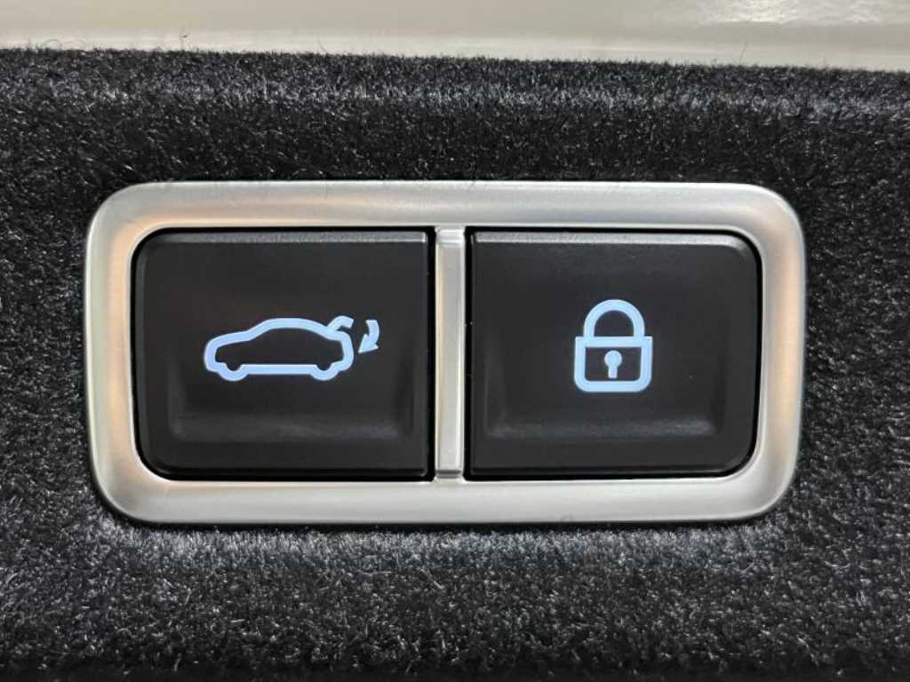 HYUNDAI Grandeur - Vista 6