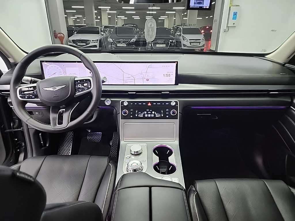 Genesis GV80 - Vista 7