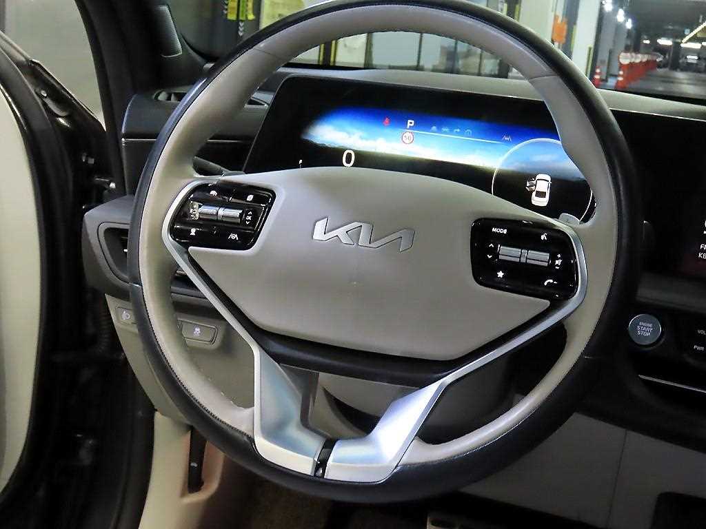 KIA K8 - Vista 9