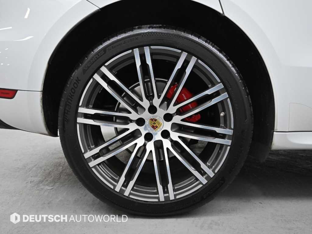 Porsche Macan - Vista 5