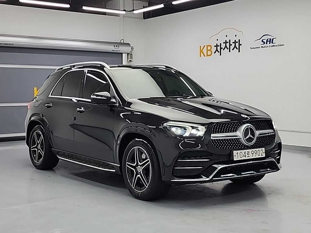 Mercedes Benz GLE Class - Vista 4