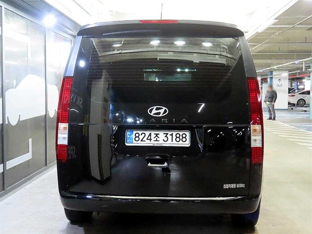 HYUNDAI Staria - Vista 5