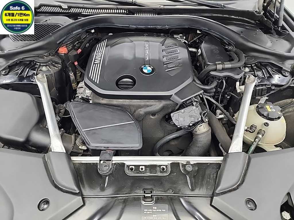 BMW 5 Series - Vista 5