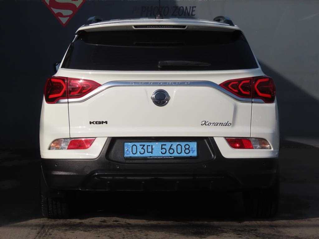 Ssangyong Korando - Vista 4