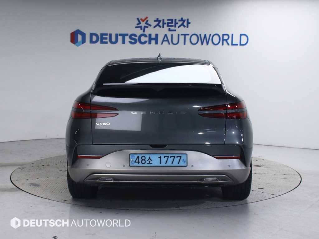 Genesis GV60 - Vista 4