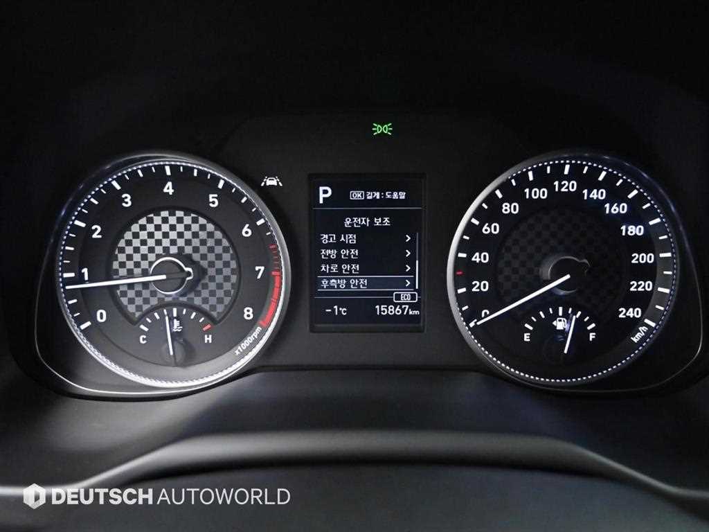 HYUNDAI Avante - Vista 8