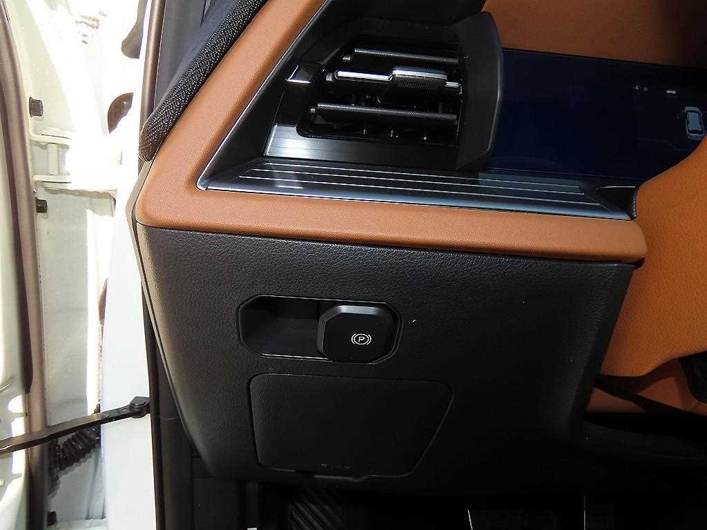 Ssangyong Torres - Vista 12