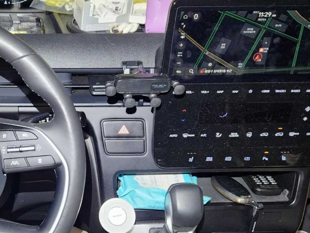 HYUNDAI Staria - Vista 5