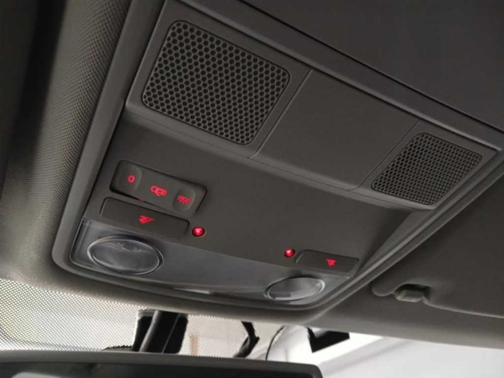 Volkswagen Tiguan 2016 Blanco - Importación desde Corea - HF Imports Iquique - Foto 16