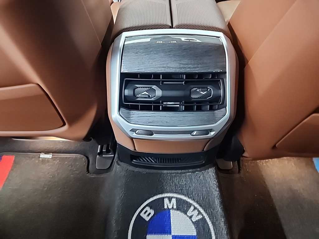 BMW 7 Series 2024 Negro - Importación desde Corea - HF Imports Iquique - Foto 14