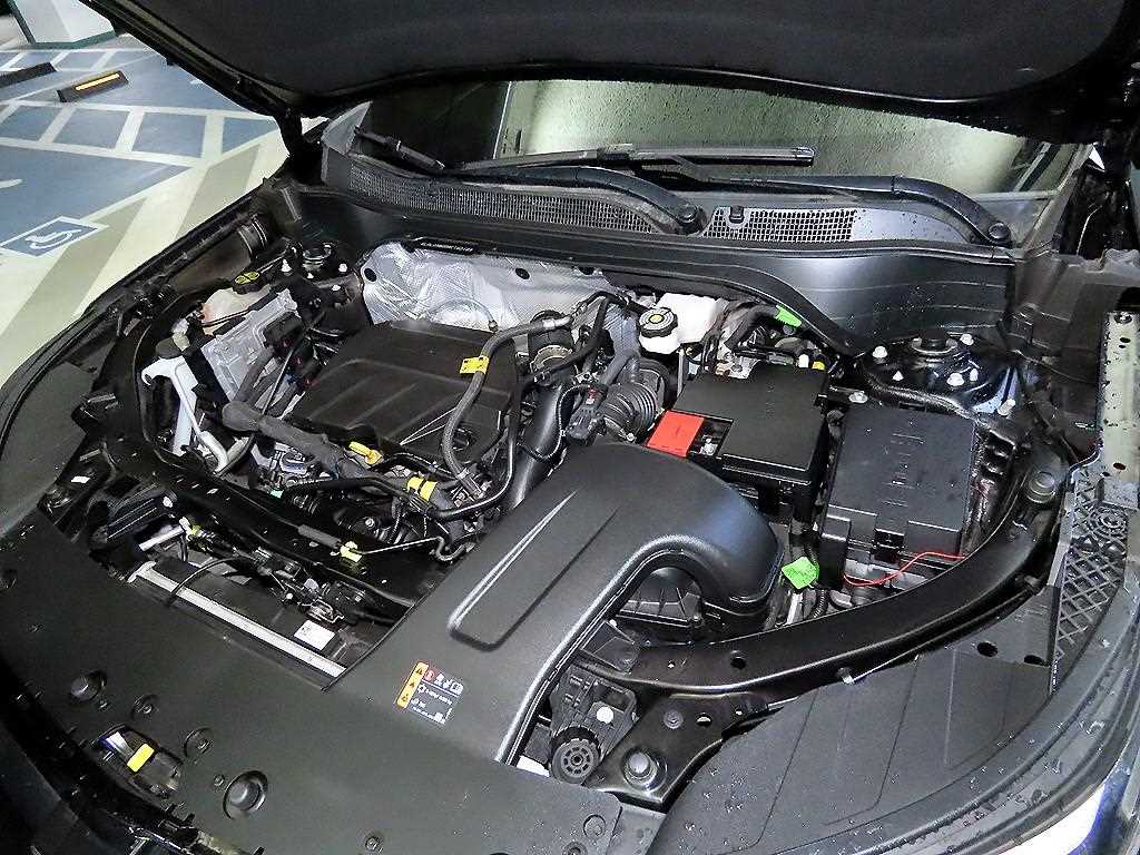 Chevrolet Trax 2024 Negro - Importación desde Corea - HF Imports Iquique - Foto 19