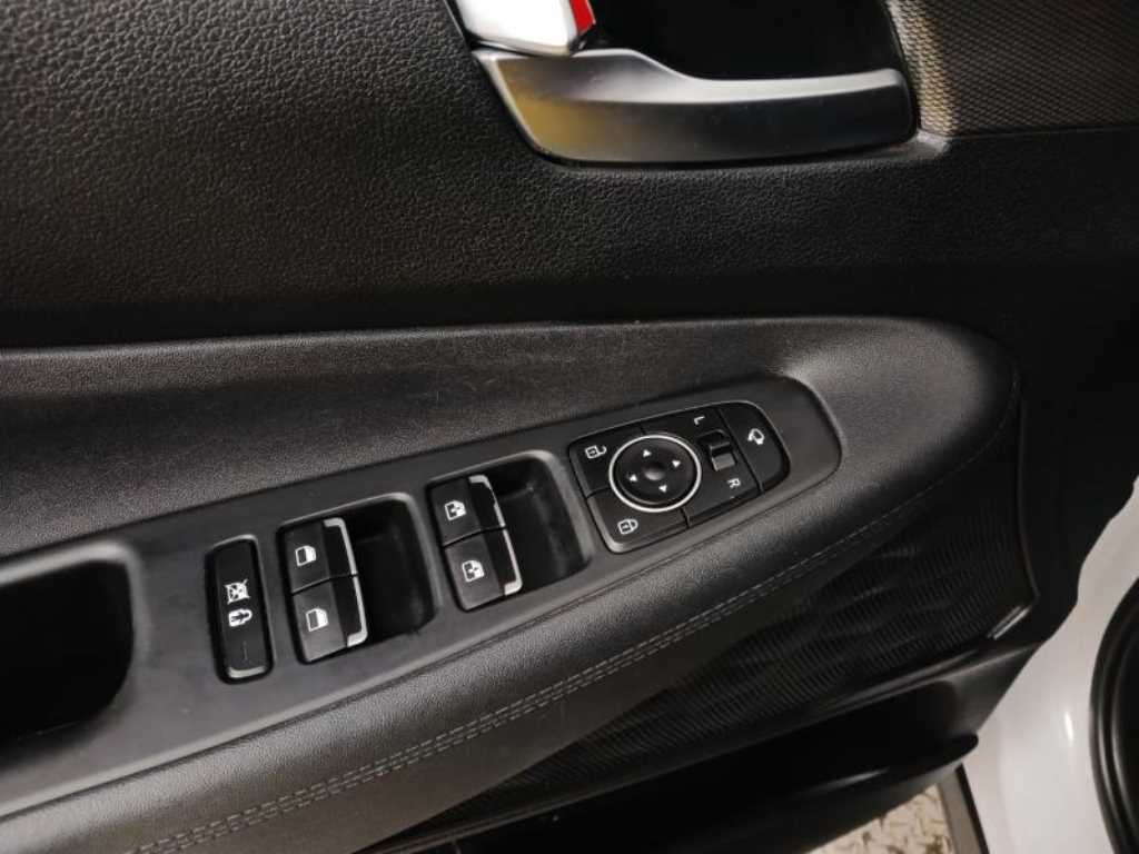 HYUNDAI Santa Fe - Vista 9