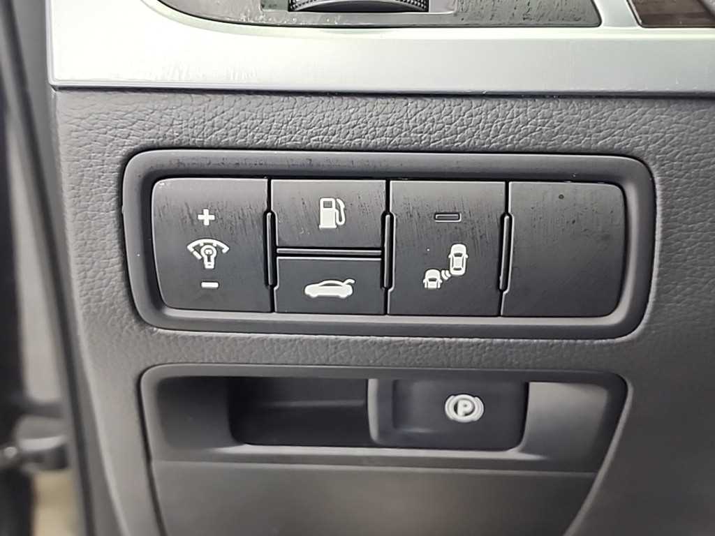 Genesis G80 2018 Negro - Importación desde Corea - HF Imports Iquique - Foto 19