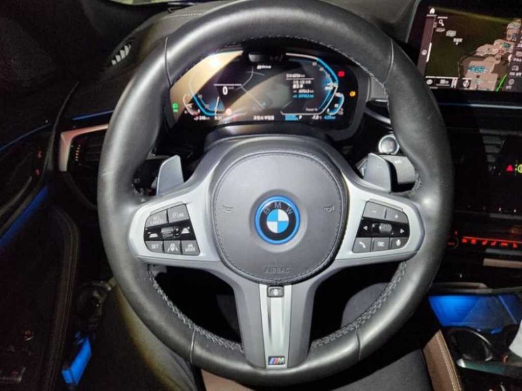 BMW 5 Series - Vista 11