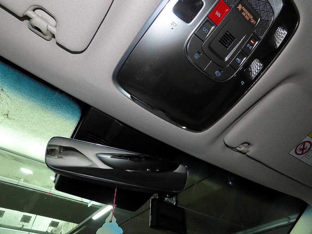 Genesis GV70 2023 Blanco - Importación desde Corea - HF Imports Iquique - Foto 15